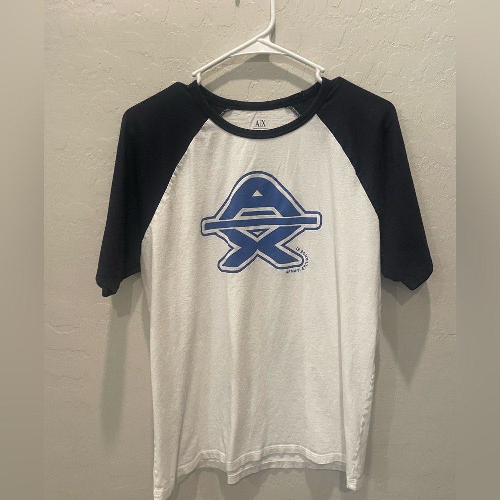 Armani Exchange Graphic baseball tee men’s XL (fits men’s medium)